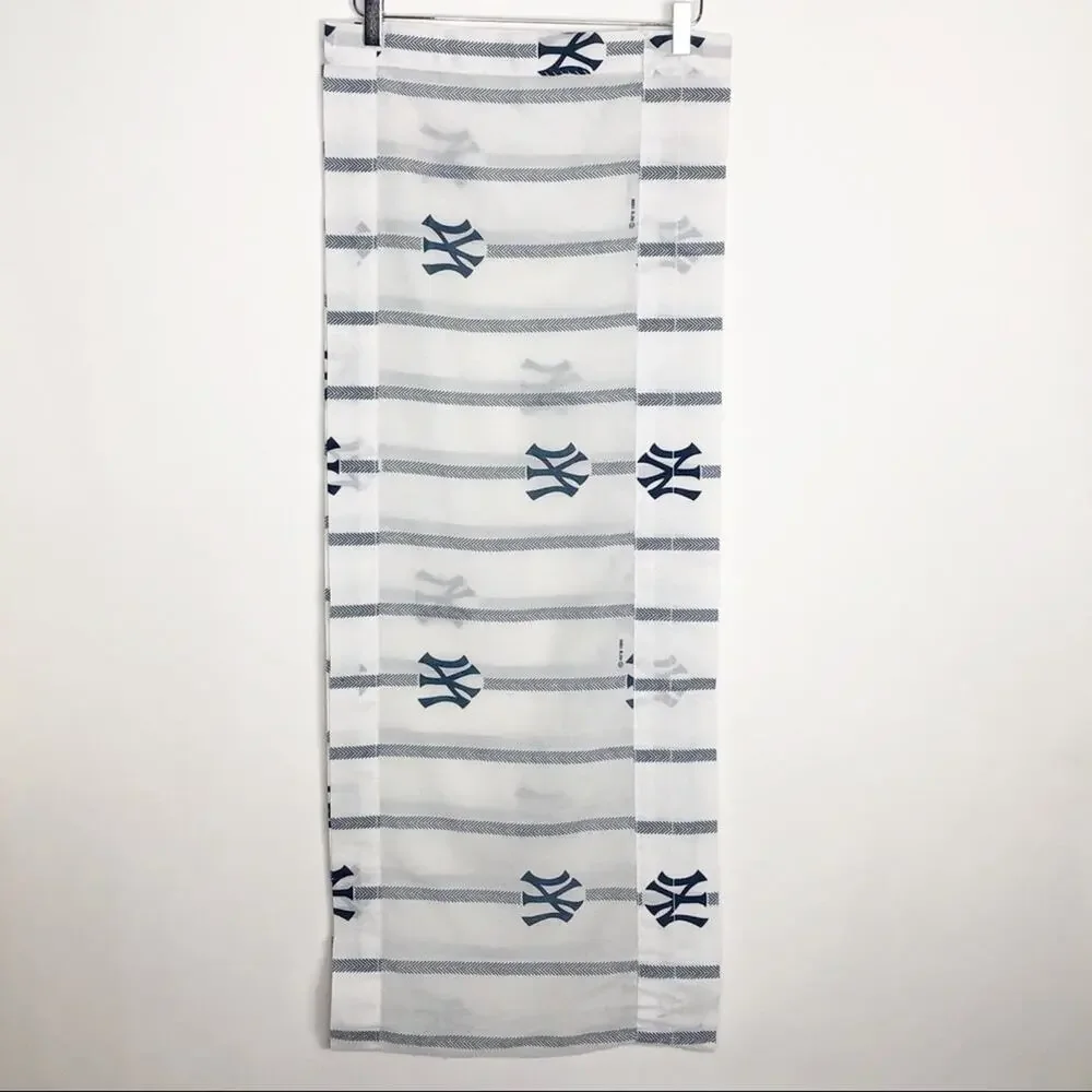 Vintage 1996 NY Yankees Curtain Window Valance